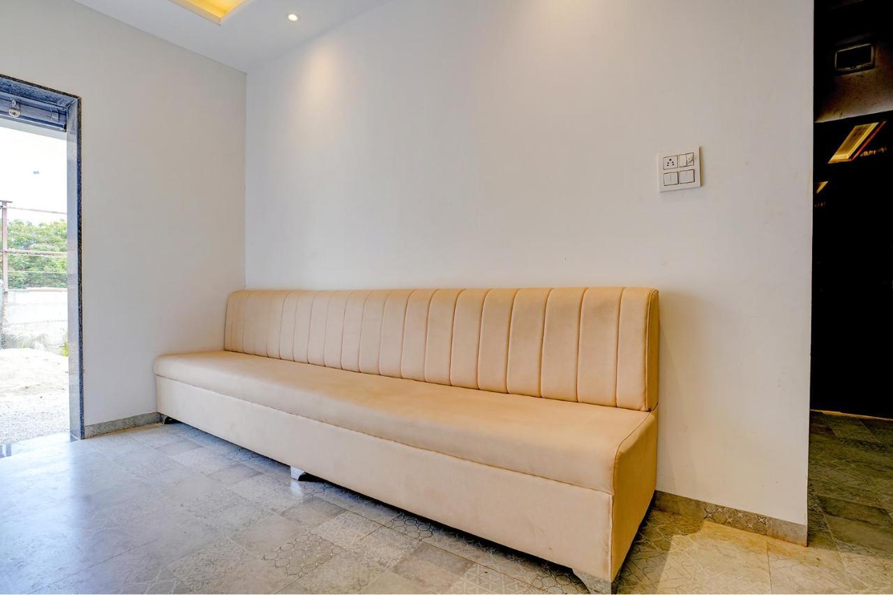 Collection O Hotel Farmaish Garden Chinchvad Εξωτερικό φωτογραφία